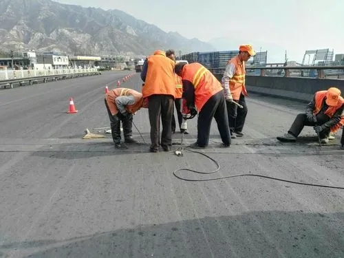 福山道路桥梁病害治理